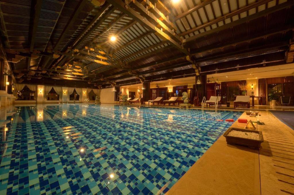 Tong Que Tai Jinling Hotel Tongling  Buitenkant foto